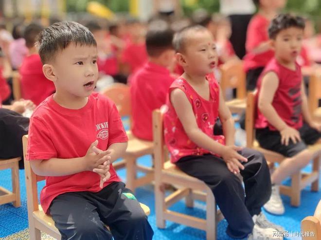 庆六一——中牟新区琼花路幼儿园庆六一主题活动不朽情缘正版‘绳’彩飞扬‘篮’不住 童声嘹亮(图3)