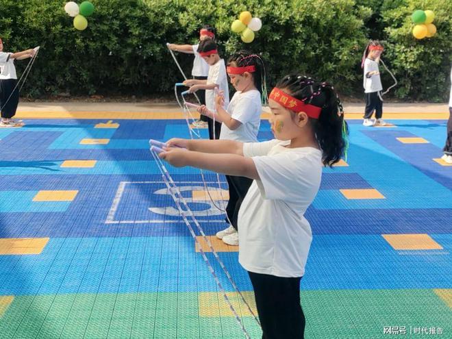 庆六一——中牟新区琼花路幼儿园庆六一主题活动不朽情缘正版‘绳’彩飞扬‘篮’不住 童声嘹亮(图7)