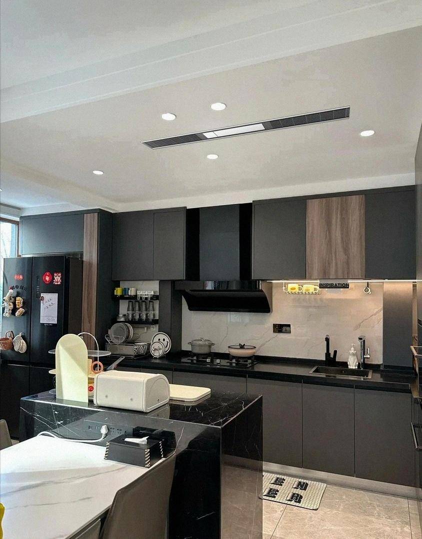 人住这套房子不靠夸张材料取胜靠把日常打理到发光干净到能映出灯具的轮廓不朽情缘游戏平台46岁秦岚的豪宅爆了全屋精致温暖一尘不染刚好适合两个(图3) 人住这套房子不靠夸张材料取胜靠把日常打理到发光干净到能映出灯具的轮廓不朽情缘游戏平台46岁秦岚的豪宅爆了全屋精致温暖一尘不染刚好适合两个(图3)